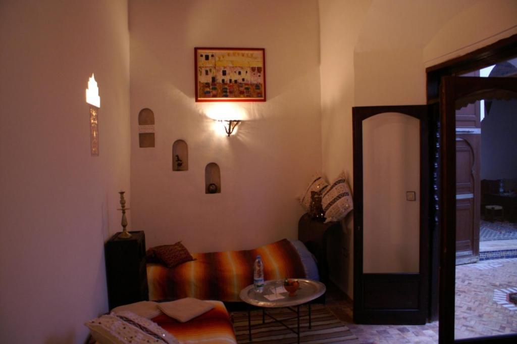 Riad Felloussia Meknès Quarto foto