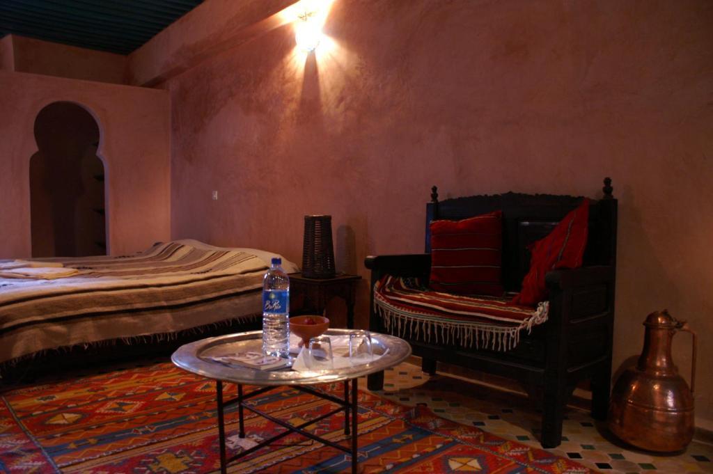 Riad Felloussia Meknès Quarto foto